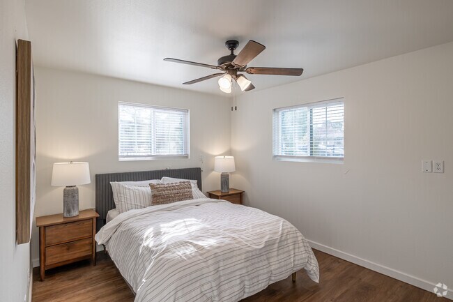 2BR, 1BA - 790 SF - Primary Bedroom - Vineyards on Garland Apartments