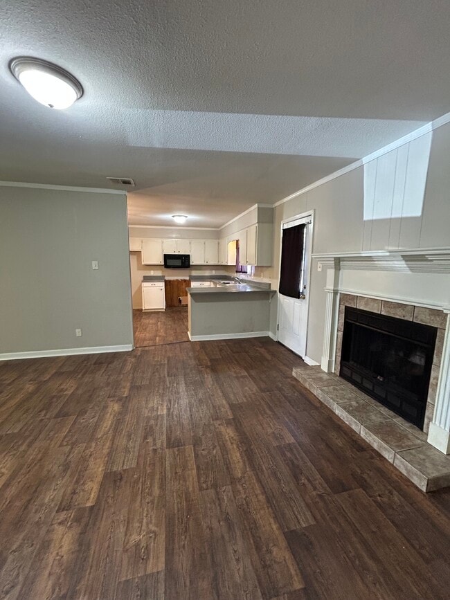 Building Photo - 5202 Wilton Dr