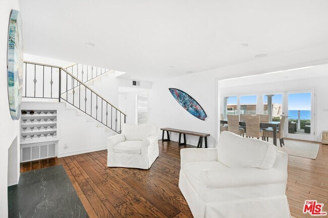 Foto del edificio - 21701 E Pacific Coast Hwy