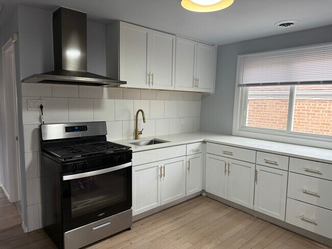 Foto del edificio - 2807 N 74th Ct