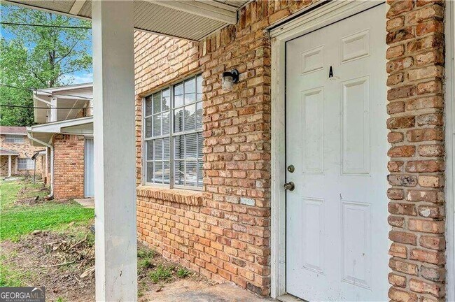 Building Photo - 972 Sexton Dr