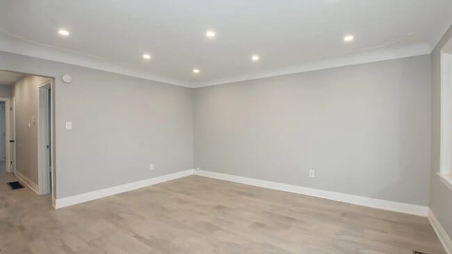 Building Photo - 144 Brentwood Dr