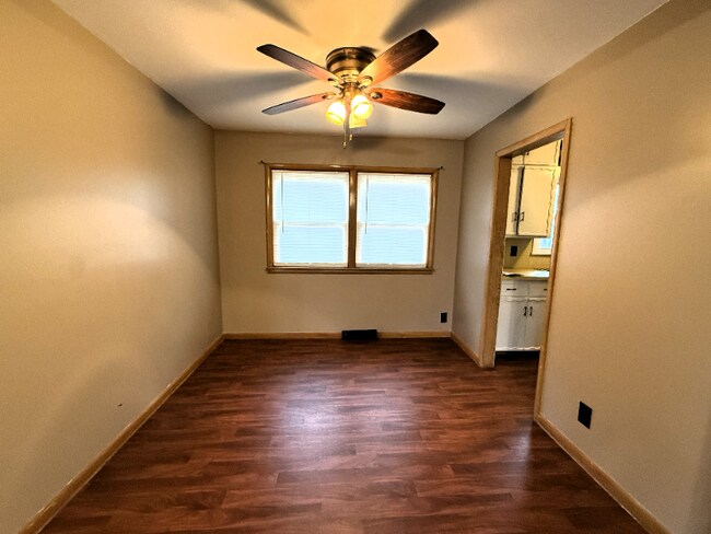 Foto del edificio - 2515 Richmond N