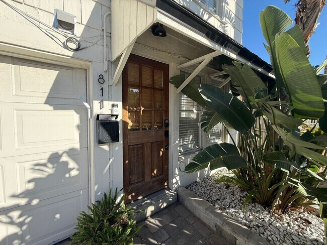 Foto del edificio - Charming Beachside Rental!