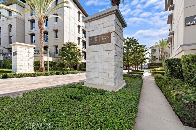 Foto del edificio - 1431 Santa Barbara Dr