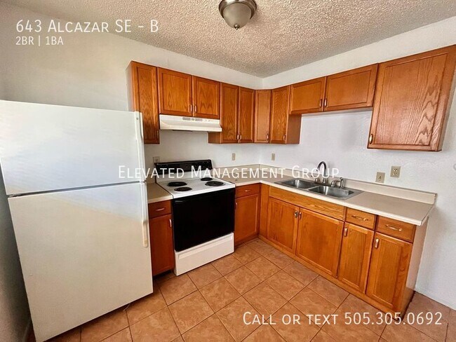 Building Photo - Beautiful Unit-Gated Move-In! NO DEPOSIT R...