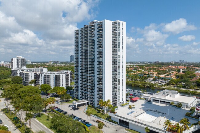 Foto del edificio - El Dorado Towers