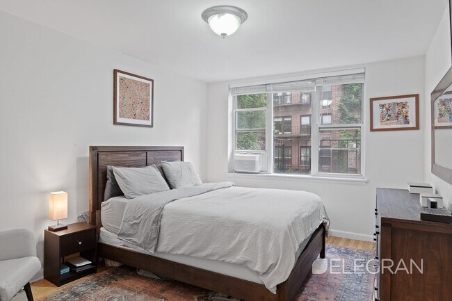 Foto del edificio - 204 W 14th St