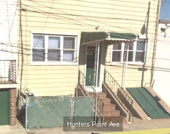 Primary Photo - 37-27 Hunters Point Ave