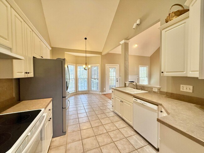 Building Photo - Charming 3BD, 2BA Ranch Style Holly Springs Home with Fenced Yard in an HOA Community with Amenities