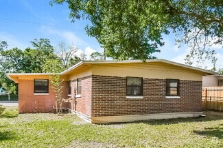Building Photo - 714 S 42nd St