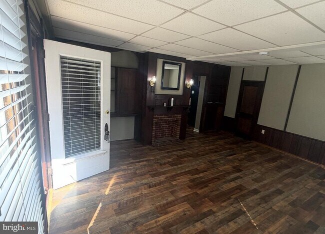 Foto del edificio - 18 N Pearl St