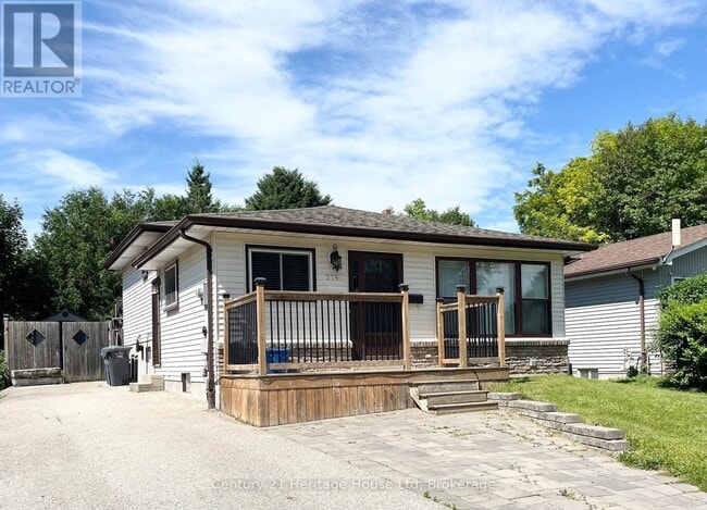 Photo du bâtiment - 375 W Acres Dr