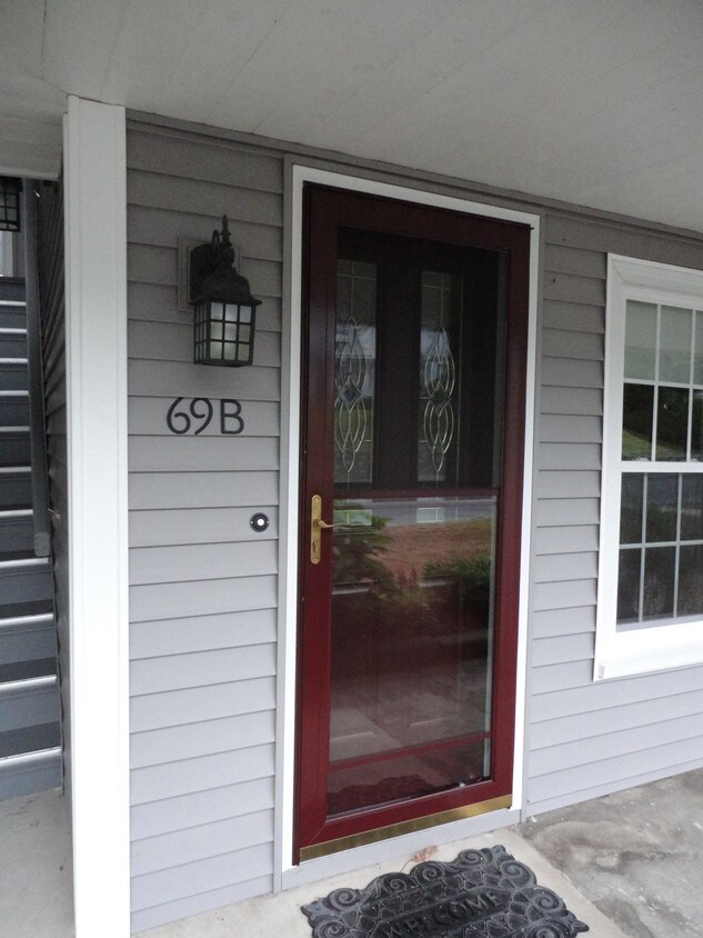 69 State St, Palmer, MA 01069 Apartments in Palmer, MA