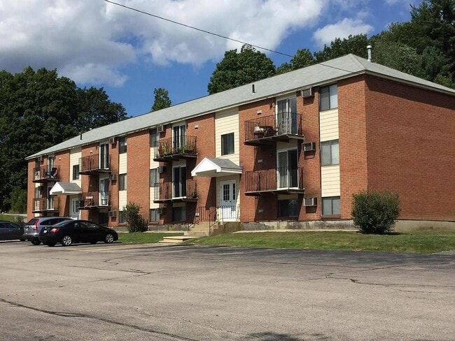 Building Photo - Floral Gardens Apartments