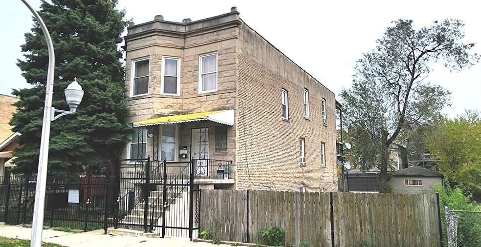 Primary Photo - 913 N Lawndale Ave