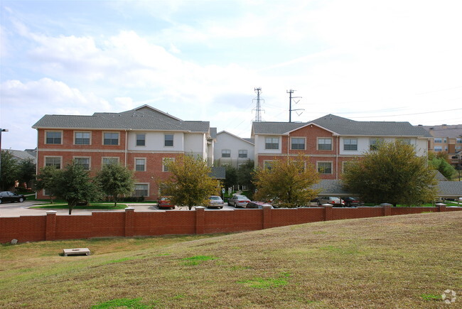 Building Photo - Jim Qualia 11/11/2007 - The Remington at Valley Ranch