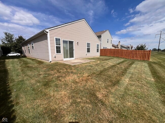 Building Photo - 5771 White Pine Rd