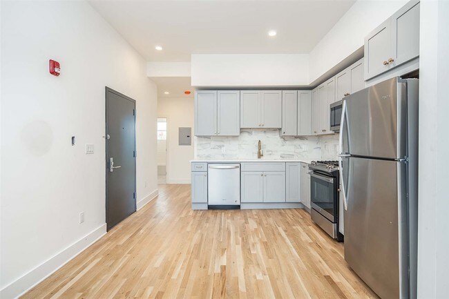 Building Photo - 347 Communipaw Ave