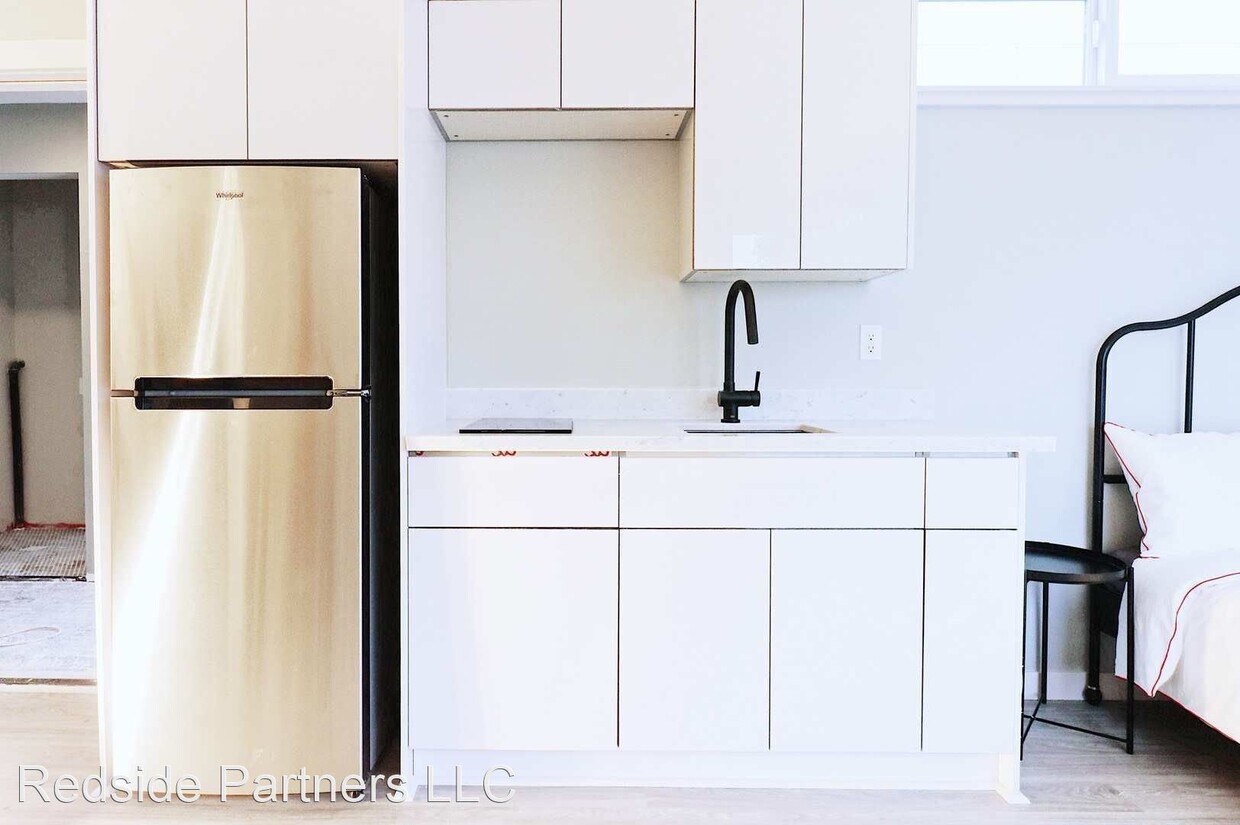 Foto principal - 5253 15th Ave NE