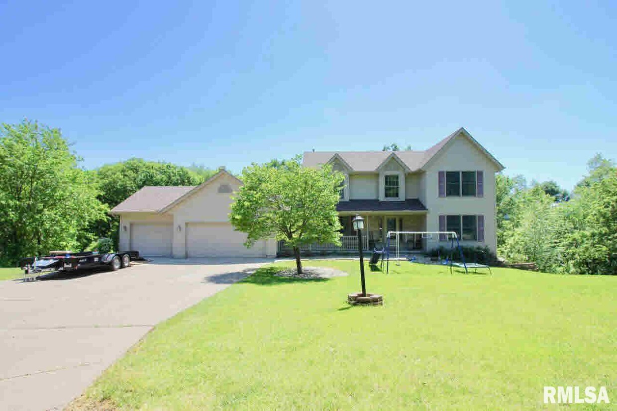 Primary Photo - 7061 Holdorf Dr
