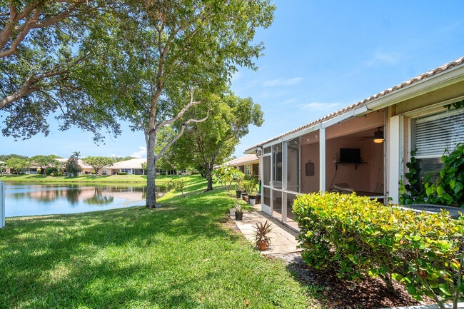 Building Photo - 2473 S Coral Trace Cir
