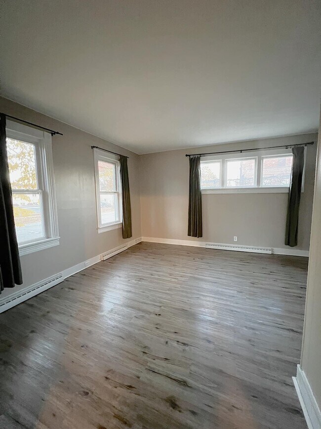 Foto del edificio - 1735 N 13th St