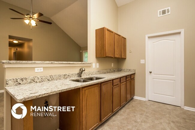 Foto del edificio - 4980 Wolfcreek View
