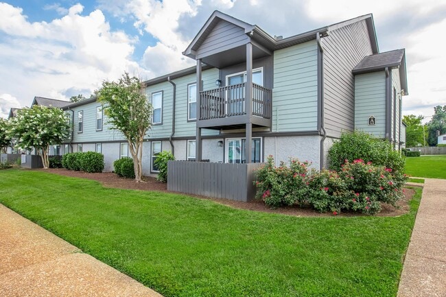 Building Photo - Chase Cove Apartments