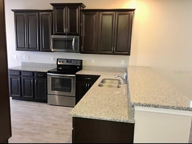 Building Photo - 2933 Cello Ln