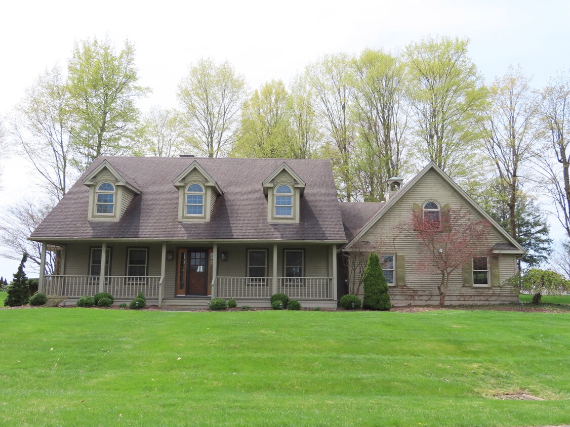 11915 Morningshore Dr, Conneaut Lake, PA 16316 House Rental in Conneaut Lake, PA