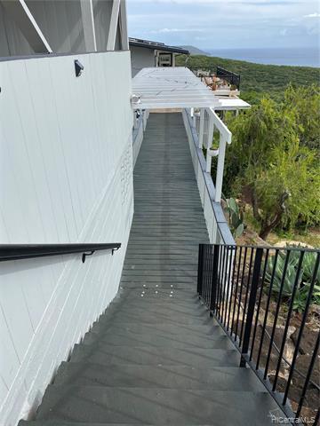 Foto del edificio - 1835 Halekoa Dr