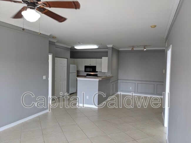 Foto del edificio - 4333 Bayside Village Dr