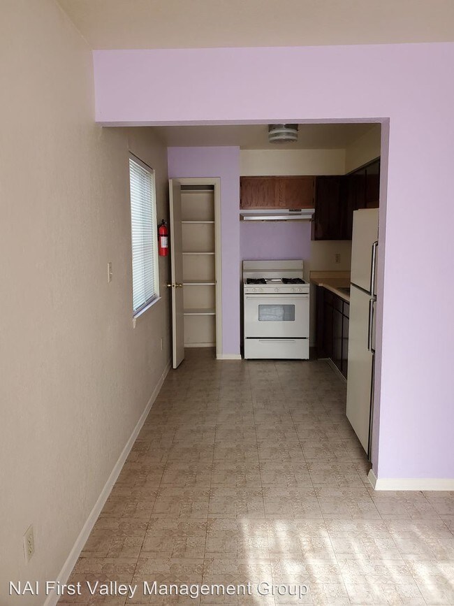 Foto del edificio - 1102 Van Patten Ave