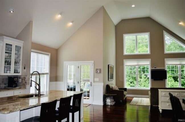 Photo - 2612 E Nora Hill Dr (Bloomington, IN) House