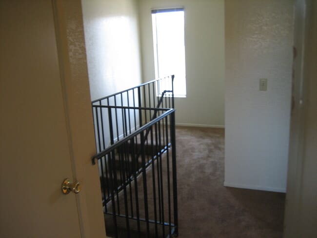 Building Photo - 17610 Cameron Lane