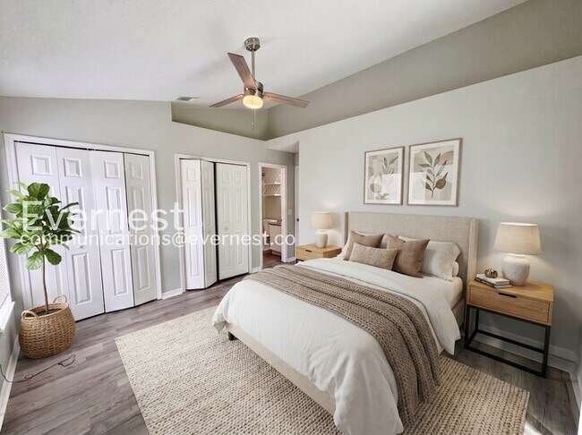 Building Photo - 7870 Pine Fork Dr