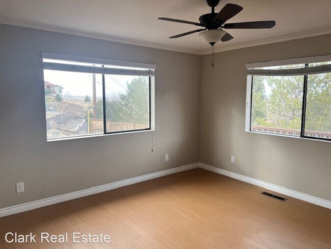 Building Photo - 4 br, 3 bath House - 1455 Sioux Trail