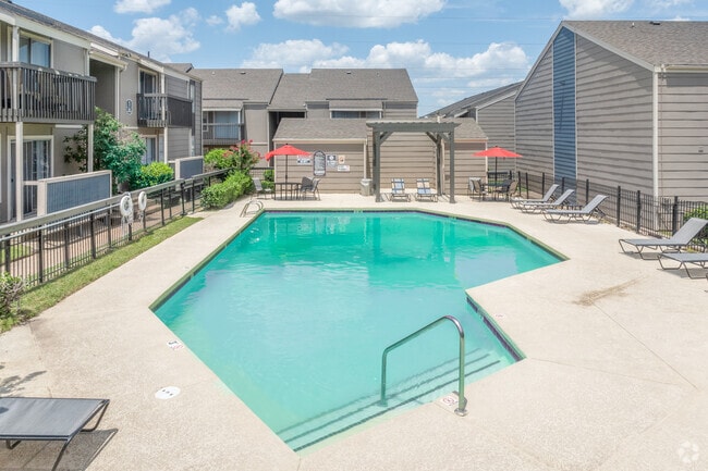 Pool Area - Stoneridge @ 36th Apartments