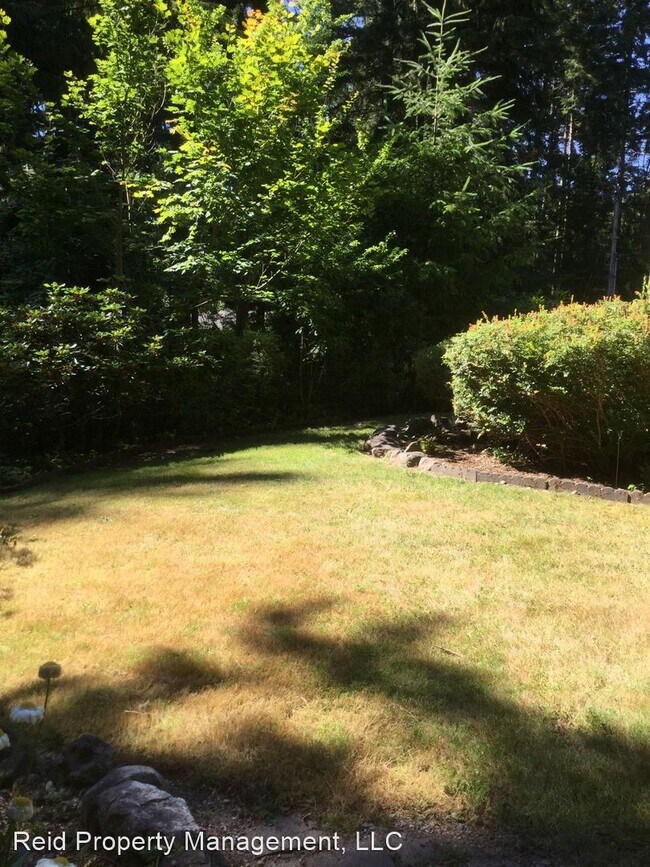 Foto del edificio - 3 br, 1 bath House - 13796 Coho Run NW
