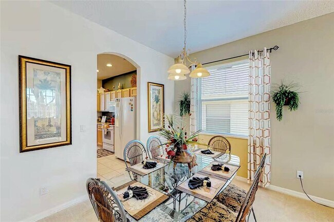 Building Photo - 136 Henley Cir