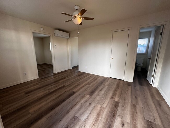 Building Photo - 142