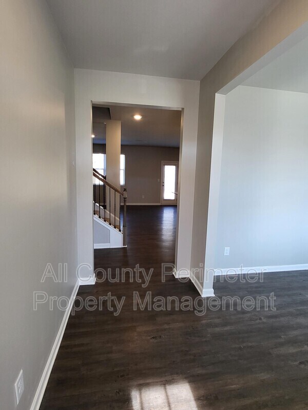 Foto del edificio - 6906 Oak Valley Dr