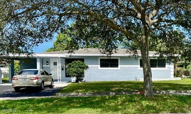 Foto del edificio - 4 br, 2 bath House - 430 SW 31st Ave