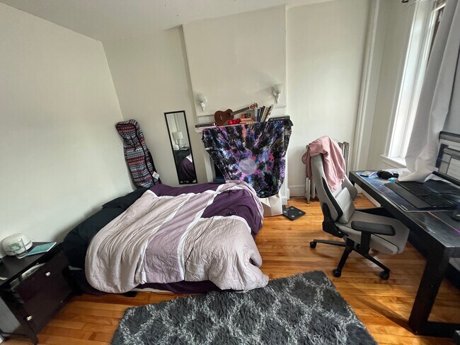 Foto del edificio - 1345 Commonwealth Ave