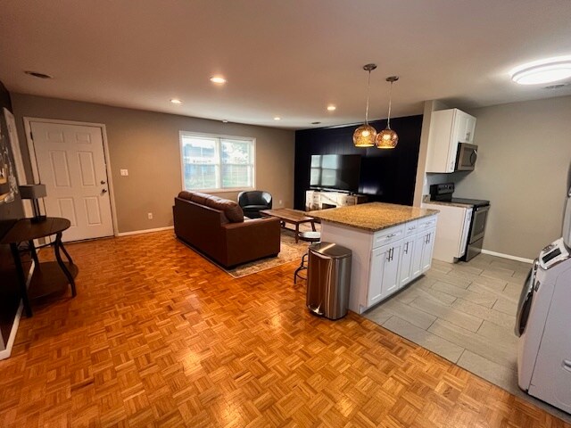 Foto del edificio - 833 W Maple St