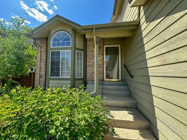 Building Photo - A perfect Highlands Ranch 4-bedroom home