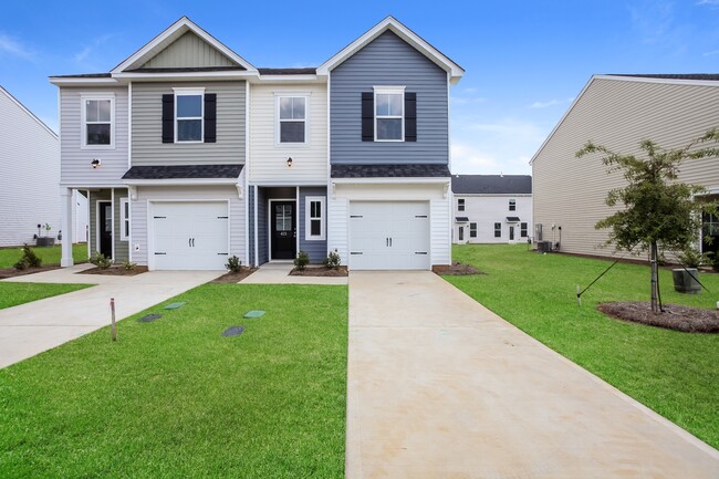 Building Photo - 425 Blue Robin Ln