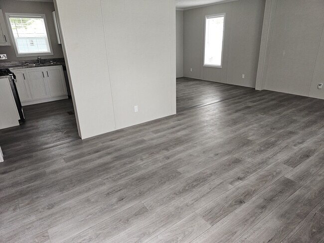 Building Photo - 9614 Seaway Dr