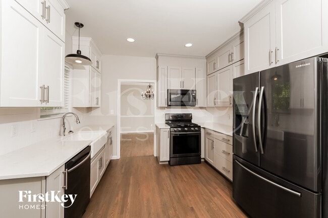 Foto del edificio - 3030 Weatherford Dr